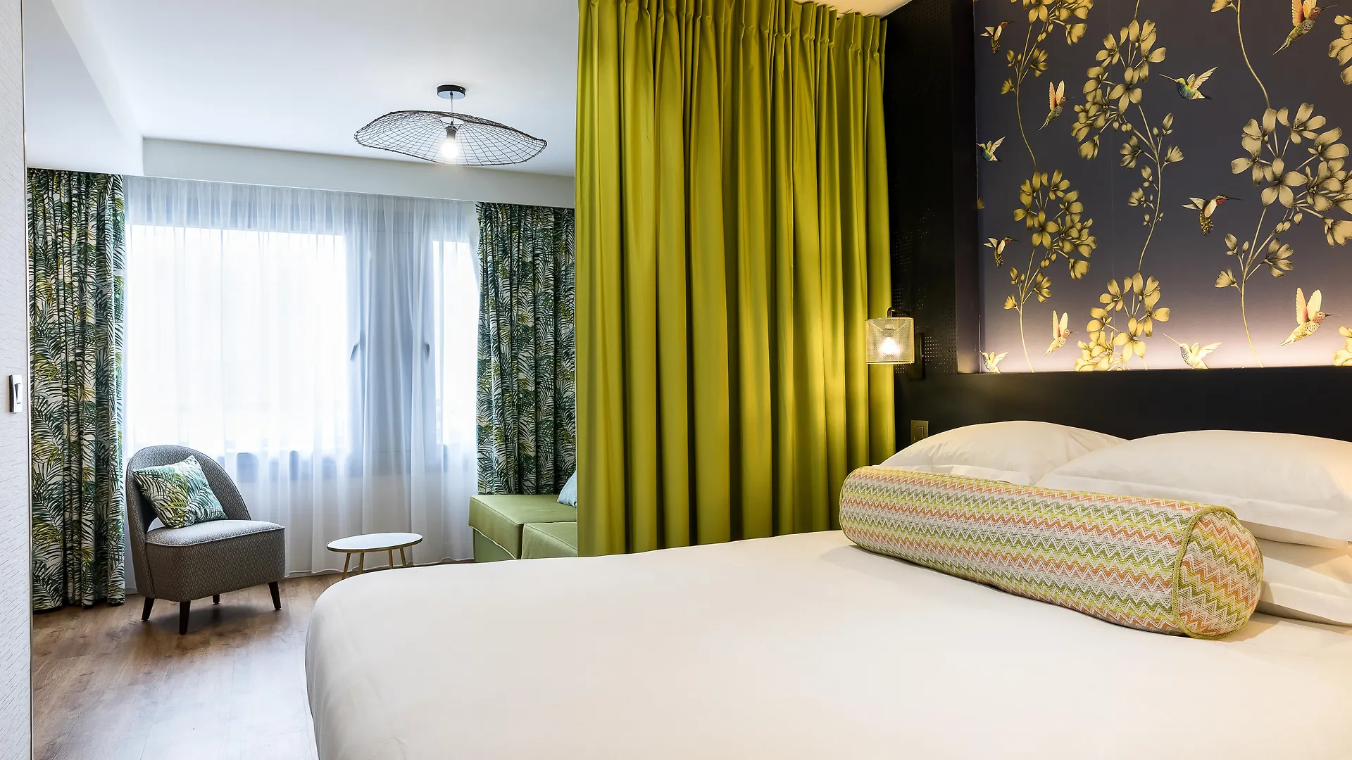 CADET Residence Paris France