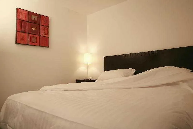 CADET Residence Paris Appart hôtel