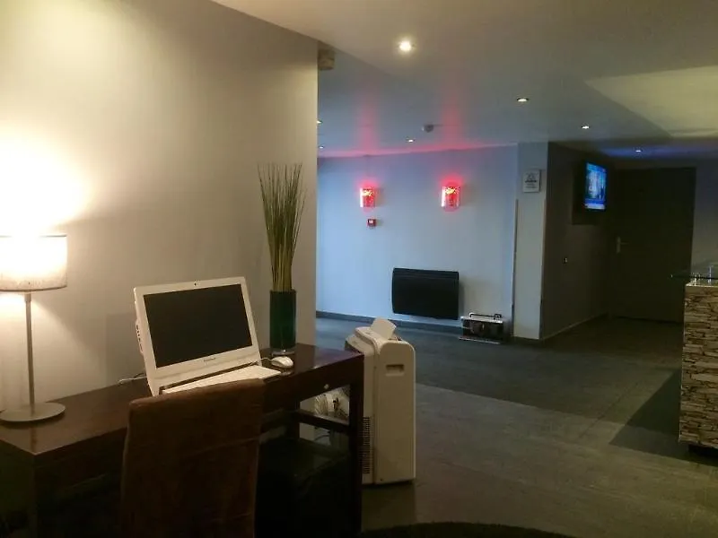 **** Aparthotel Cadet Residence Paris France
