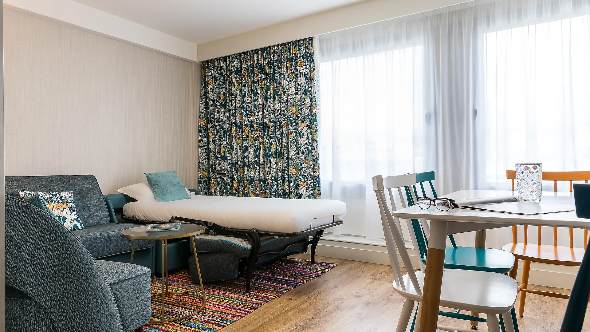 Cadet Residence Paris