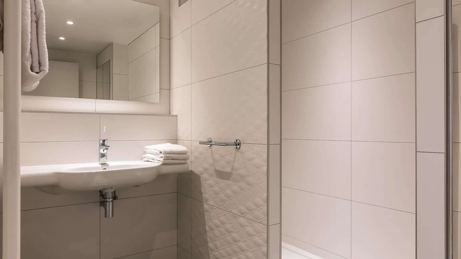 Cadet Residence Paris